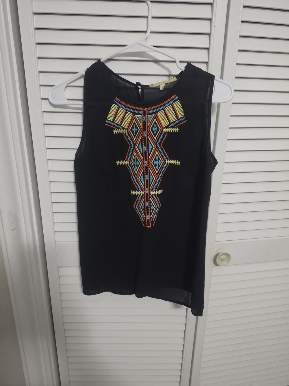 Gianni Bini Black Sleeveless Camisole with Colorful Geometric Embroidery